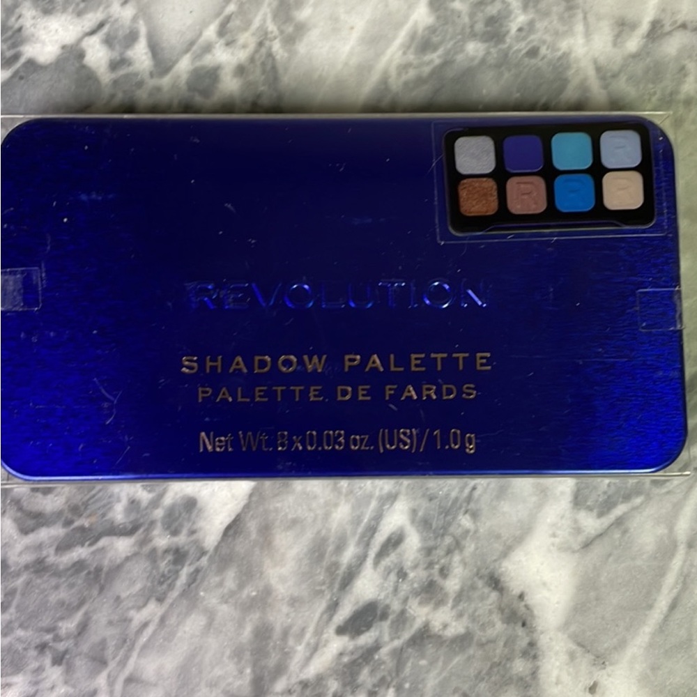 New Revolution Forever Dynamic Tranquil Eyeshadow Palette